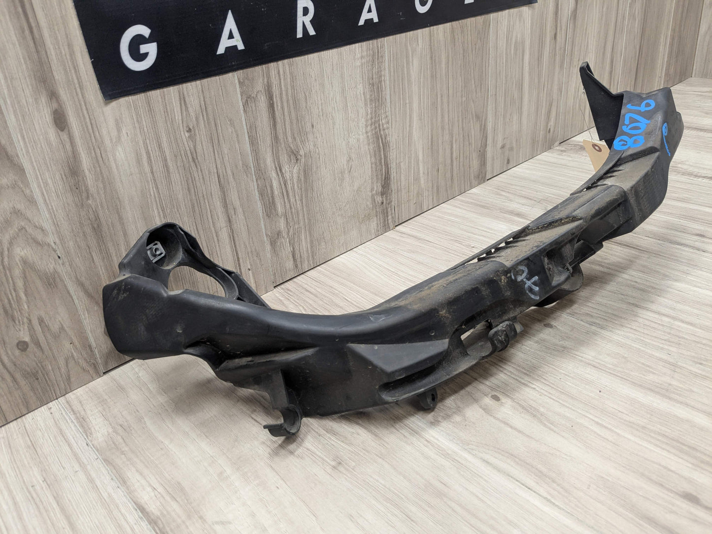 07-10 OEM BMW E92 E93 328 335 Right Passenger Headlight Bracket Carrier Mount