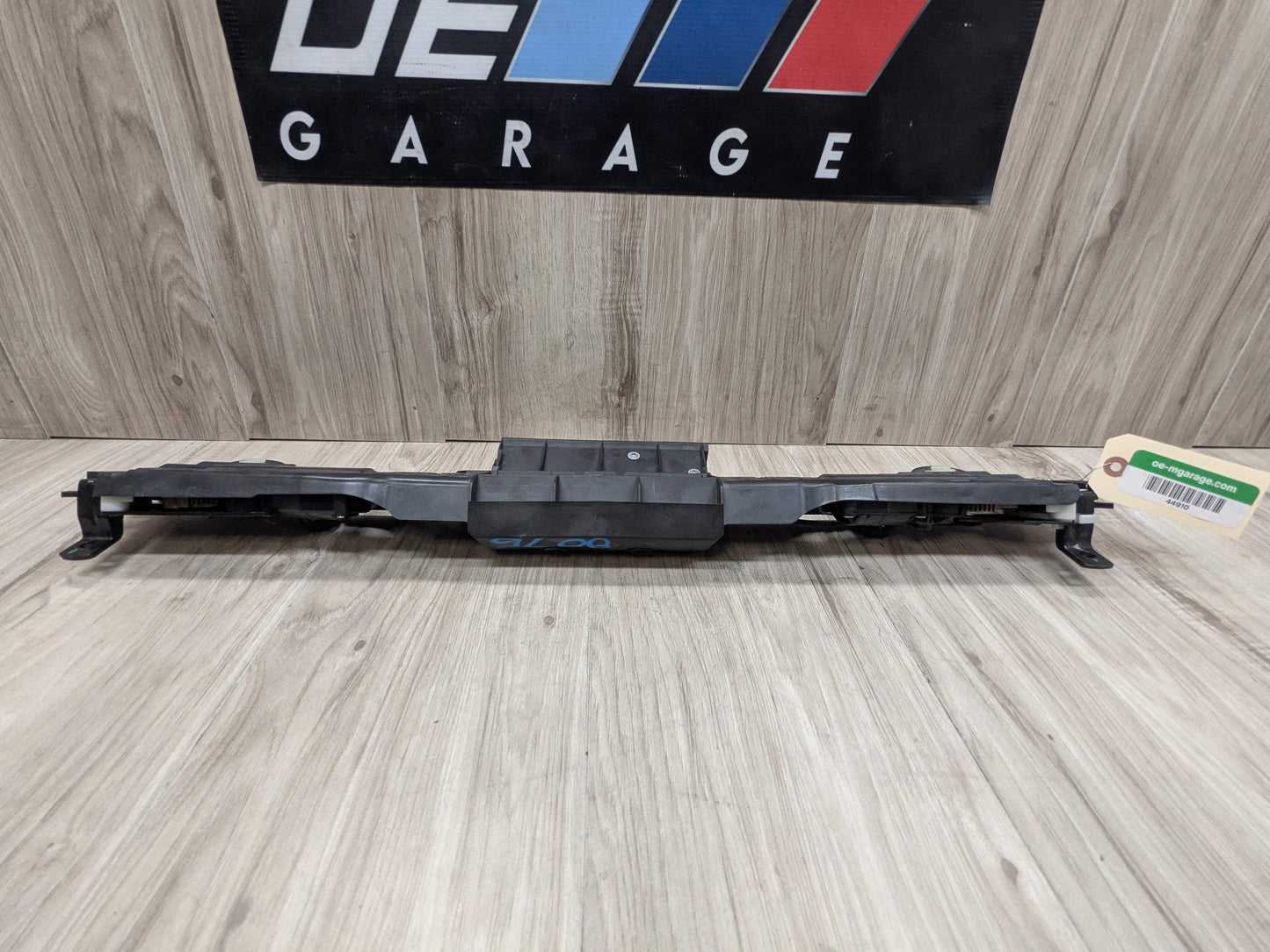 OEM BMW E93 F33 F83 M4 Convertible Trunk Lid Lock Latch Mechanism Assembly