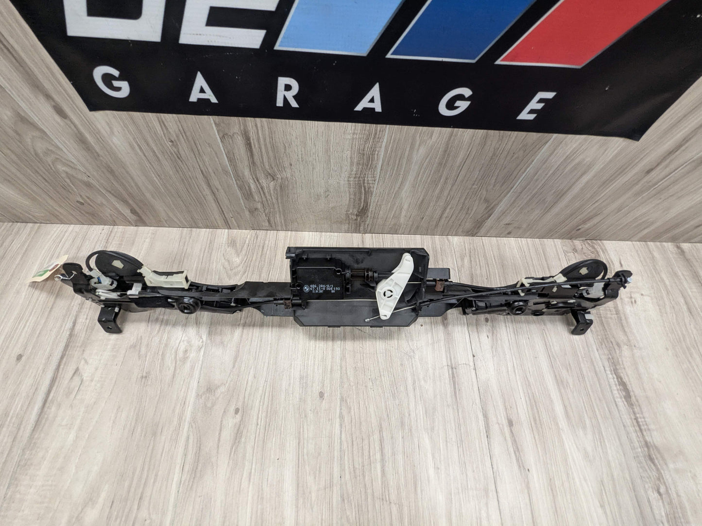 OEM BMW E93 F33 F83 M4 Convertible Trunk Lid Lock Latch Mechanism Assembly