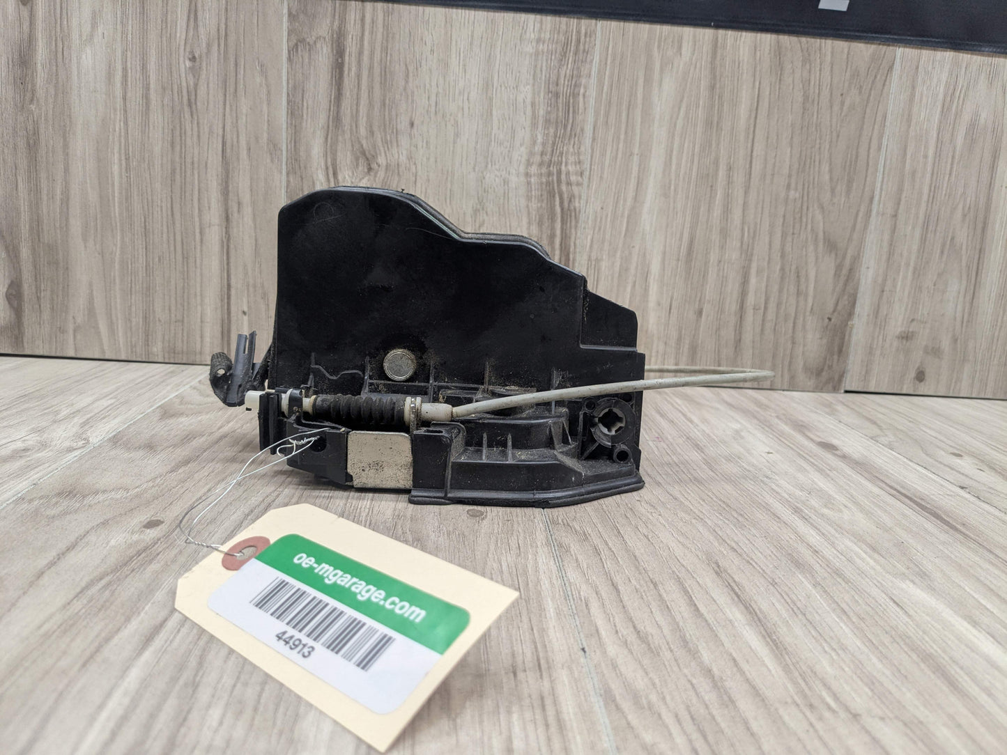 OEM BMW E70 E82 E90 F02 F10 F30 F80 FRONT LEFT DRIVER Door Lock Latch Actuator