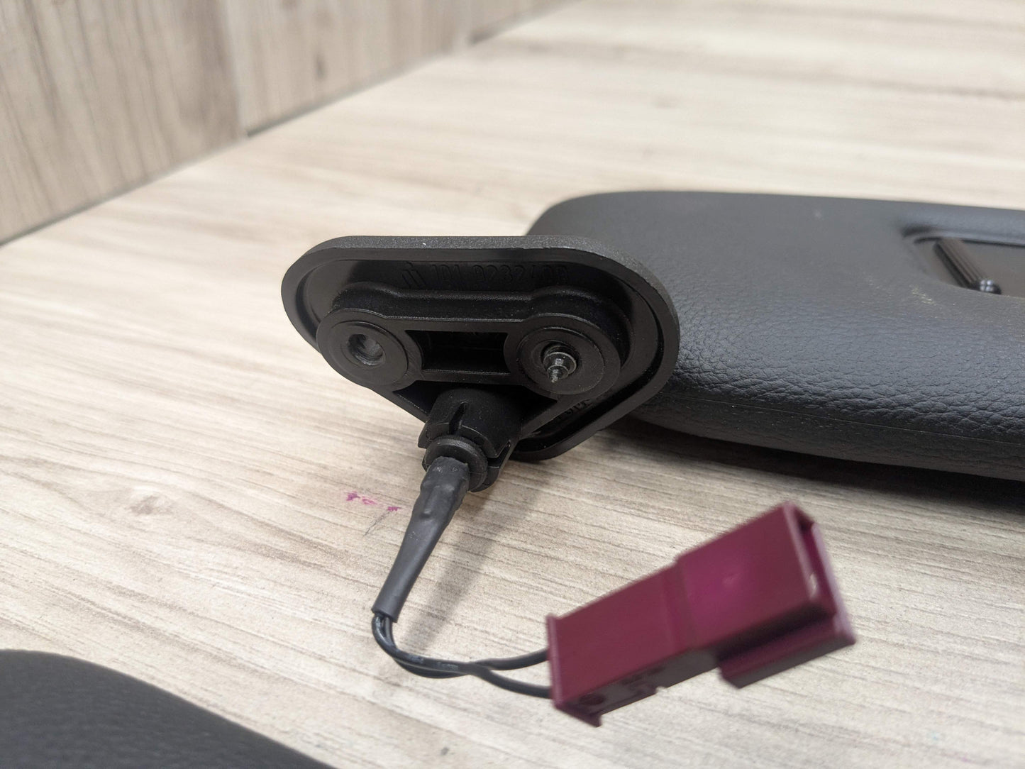 07-13 OEM BMW E88 E93 128 328 335 M3 Convertible Sun Visor Black Pair SET