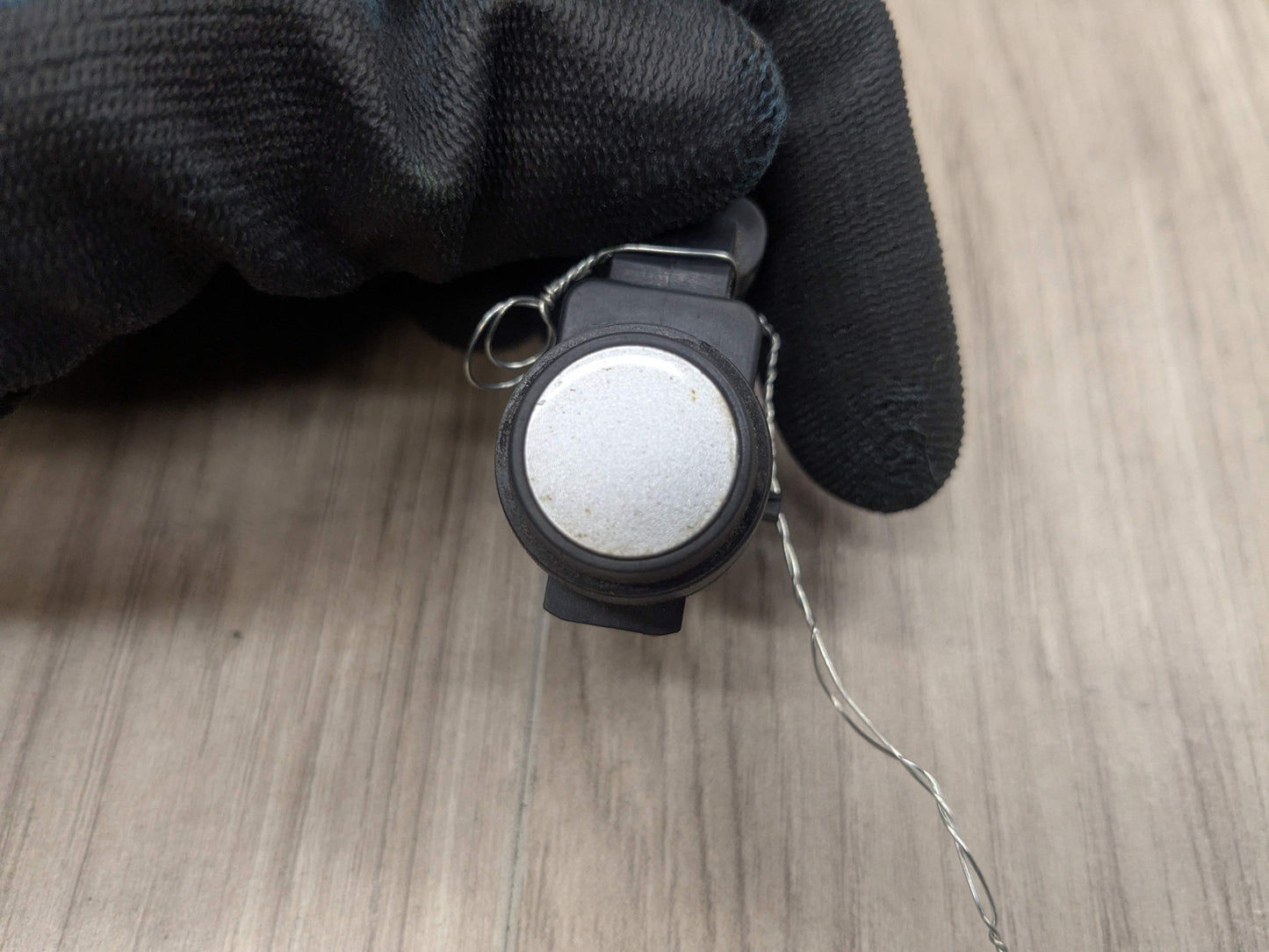 OEM BMW E82 E88 E90 E92 E93 335 M3 Bumper Parking PDC Ultrasonic Sensor Silver