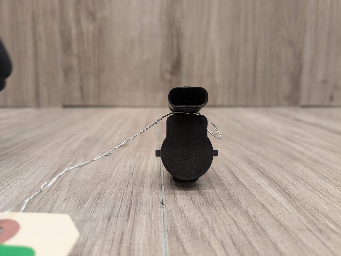 OEM BMW E82 E88 E90 E92 E93 335 M3 Bumper Parking PDC Ultrasonic Sensor Silver