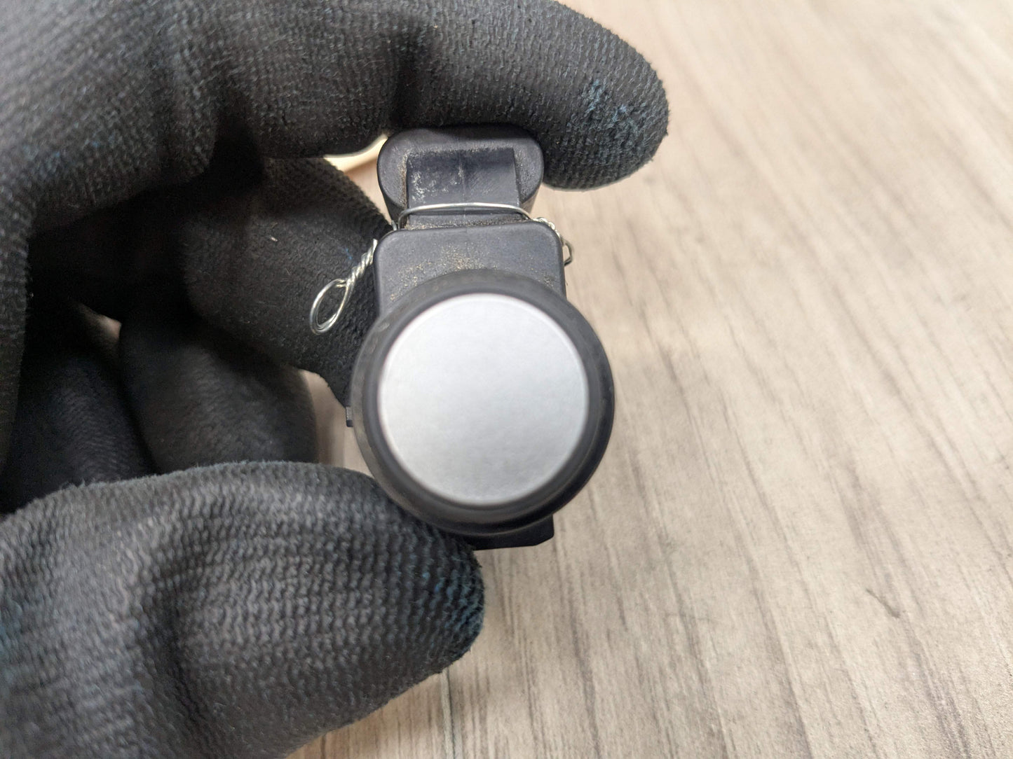 OEM BMW E82 E88 E90 E92 E93 335 M3 Bumper Parking PDC Ultrasonic Sensor Silver