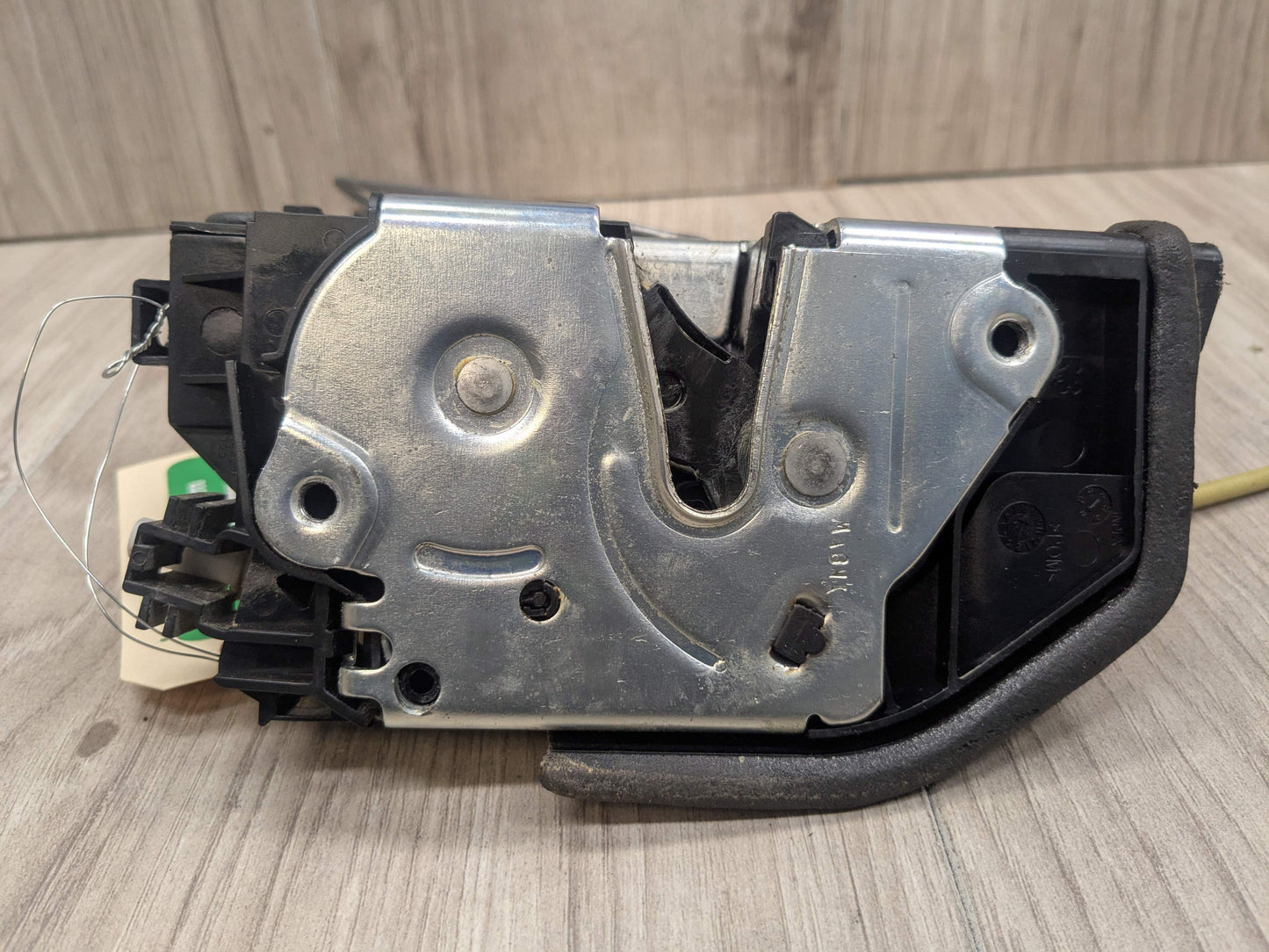 11-18 OEM BMW E70 E71 E72 X5 X6 Right Passenger Door Actuator Latch Lock