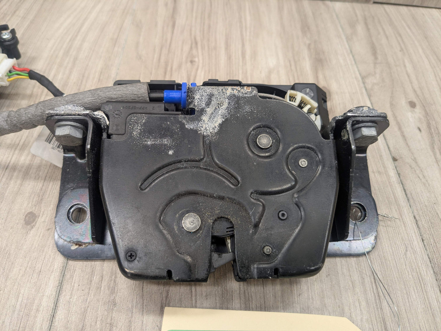 11-17 OEM BMW F25 X3 Trunk Liftgate Hatchback Power Lock Latch Actuator