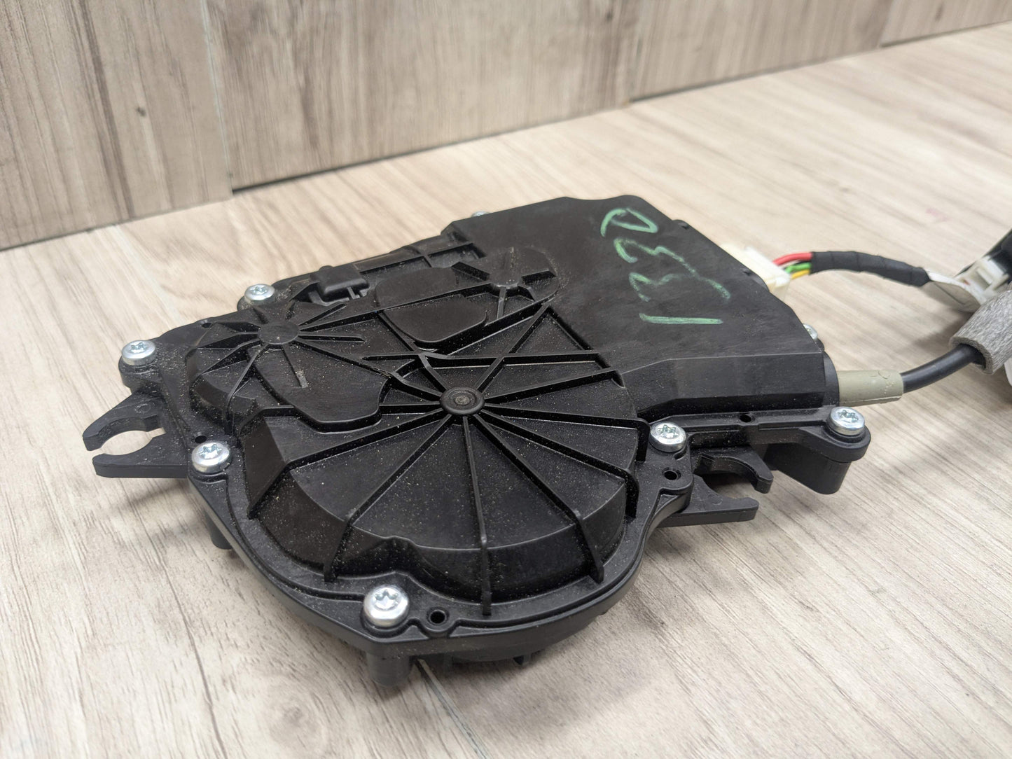 11-17 OEM BMW F25 X3 Trunk Liftgate Hatchback Power Lock Latch Actuator