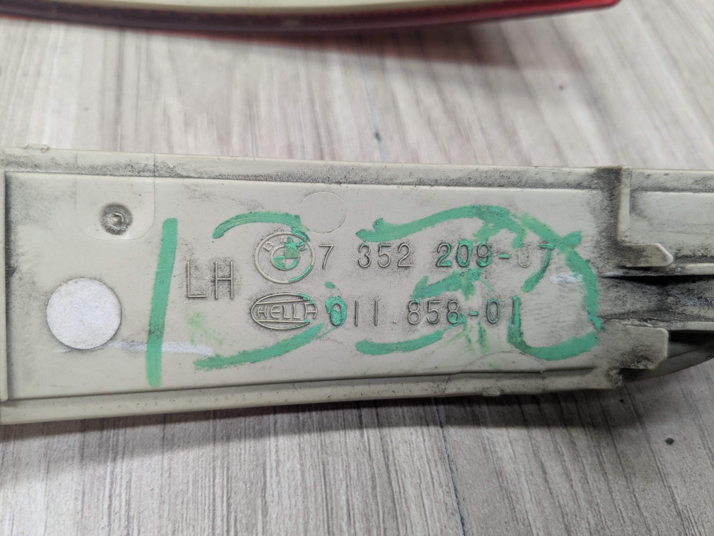 11-17 OEM BMW F25 X3 Rear Bumper Left Right Side Reflector Marker Light PAIR