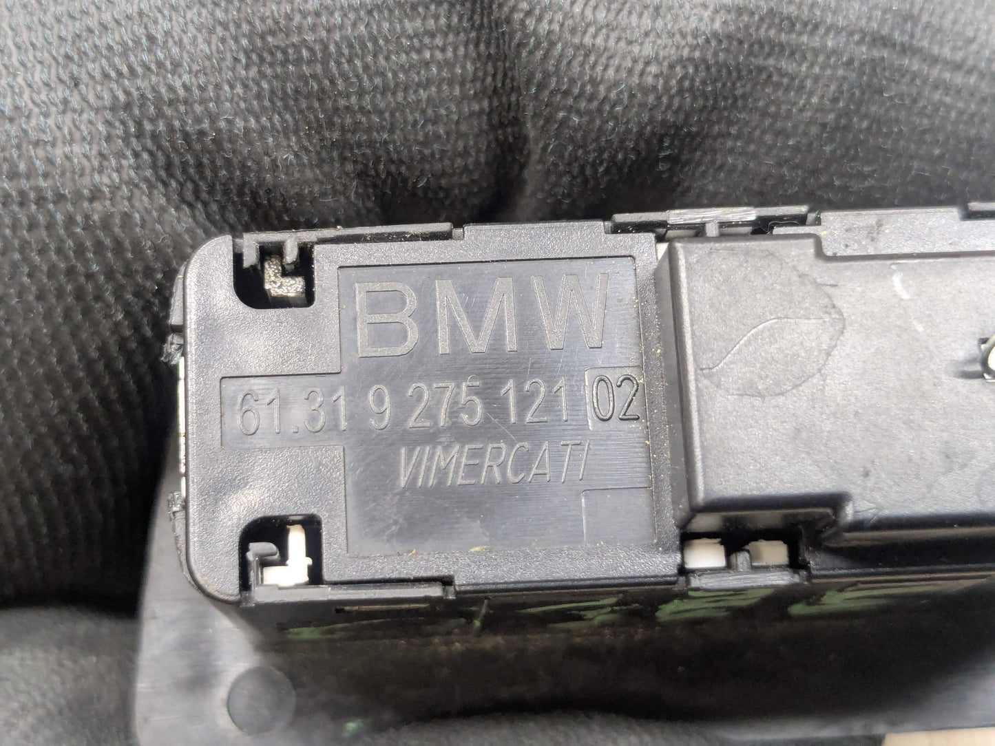 OEM BMW F02 F10 F15 F48 F90 G01 G20 G30 G80 X3 Rear Trunk Lid Center Lock Switch