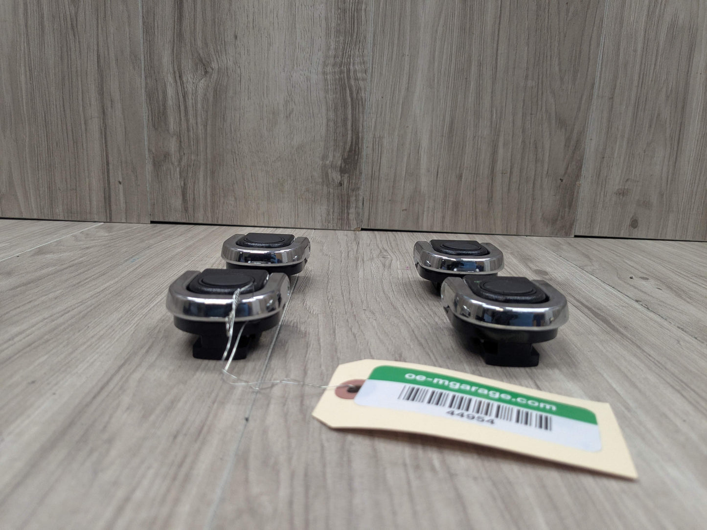 OEM BMW E70 E83 F15 F25 G01 X3 X5 Trunk Cargo Latch Tie Down Hook Clasp Ring (4)