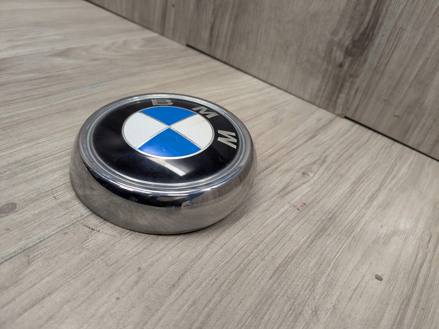 11-17 OEM BMW F25 X3 Rear Liftgate Trunk Lid Round Emblem Genuine