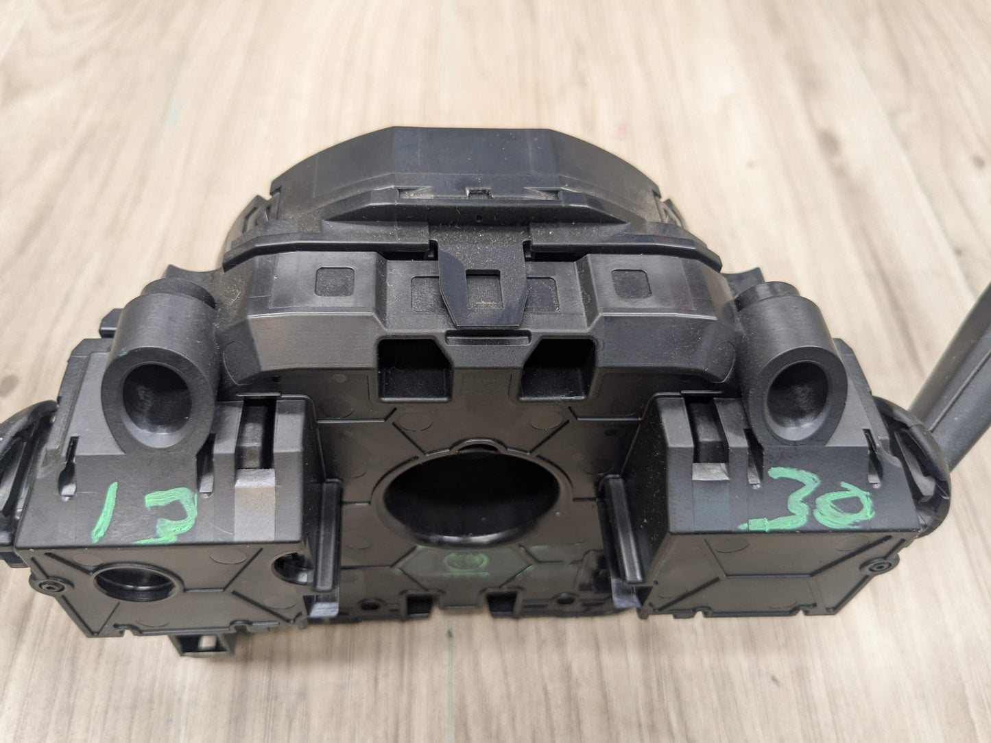 14-19 OEM BMW F15 F16 X5 X6 Steering Switch Control Angle Sensor Clock Spring