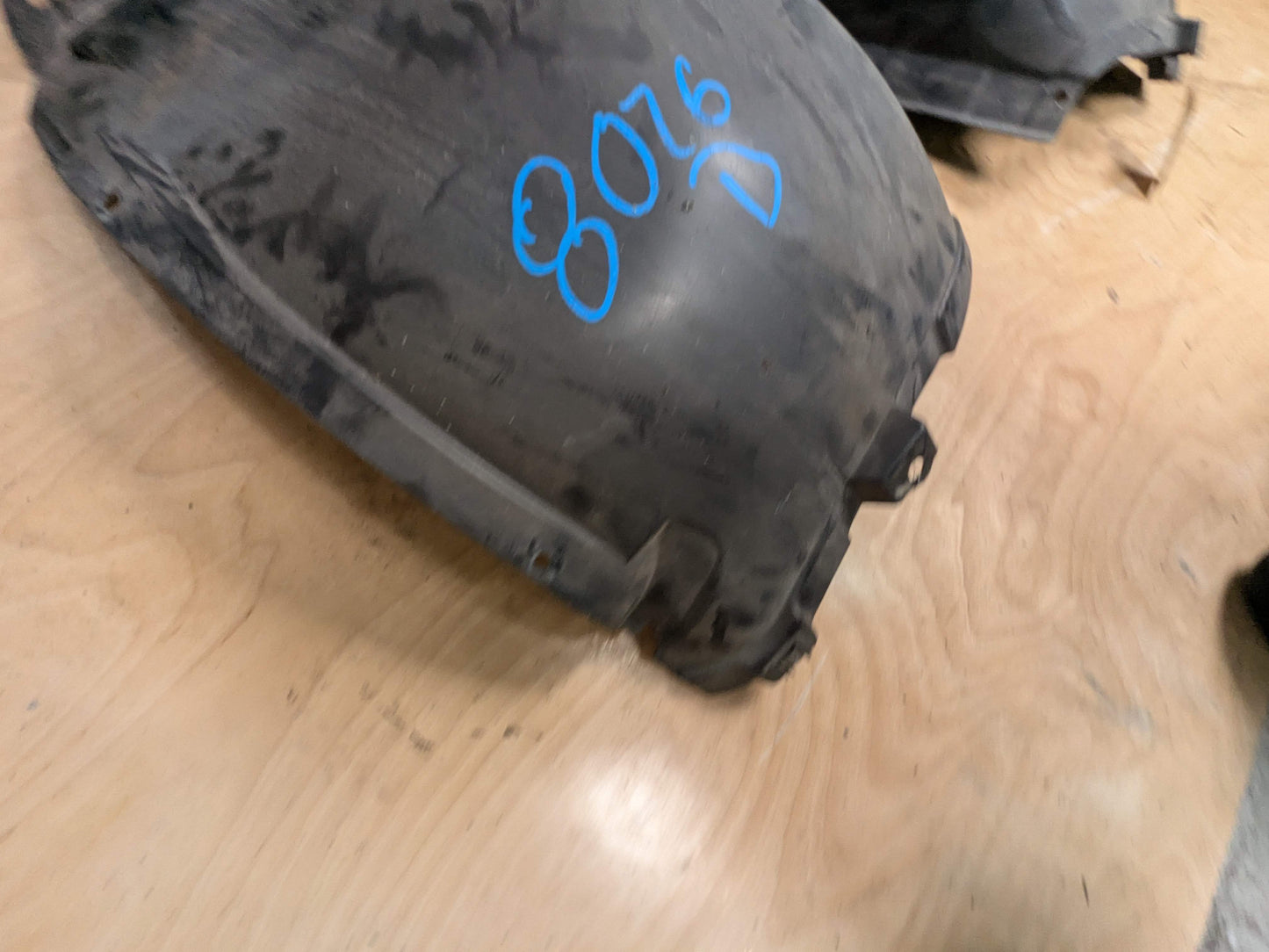 07-13 OEM BMW E92 E93 328 335 Left Right Fender Liner Wheel Splash Shield SET