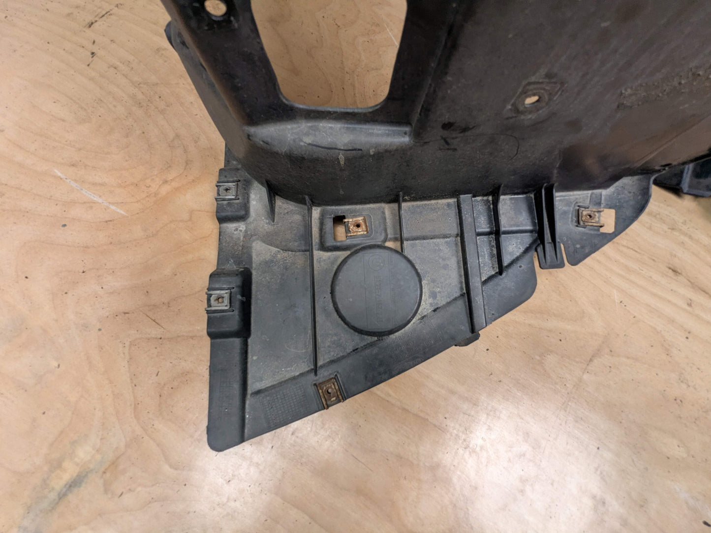 07-13 OEM BMW E92 E93 328 335 Left Right Fender Liner Wheel Splash Shield SET