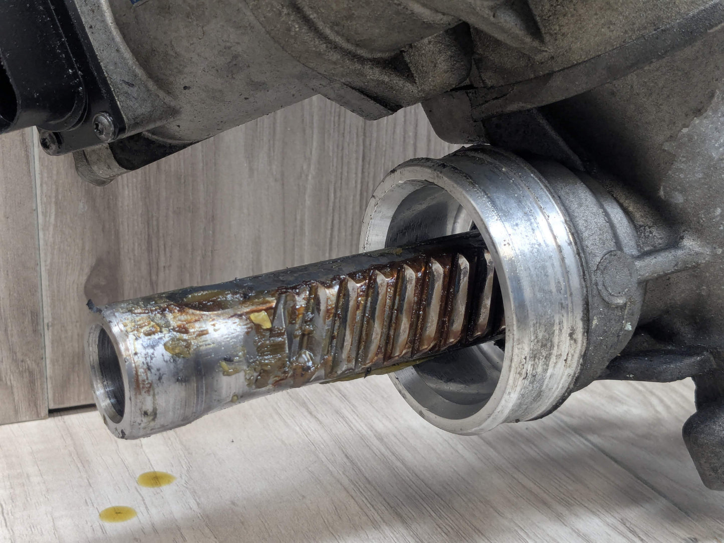 OEM BMW E82 E88 E90 E92 E93 328 335 RWD Power Steering Gear Rack and Pinion L6