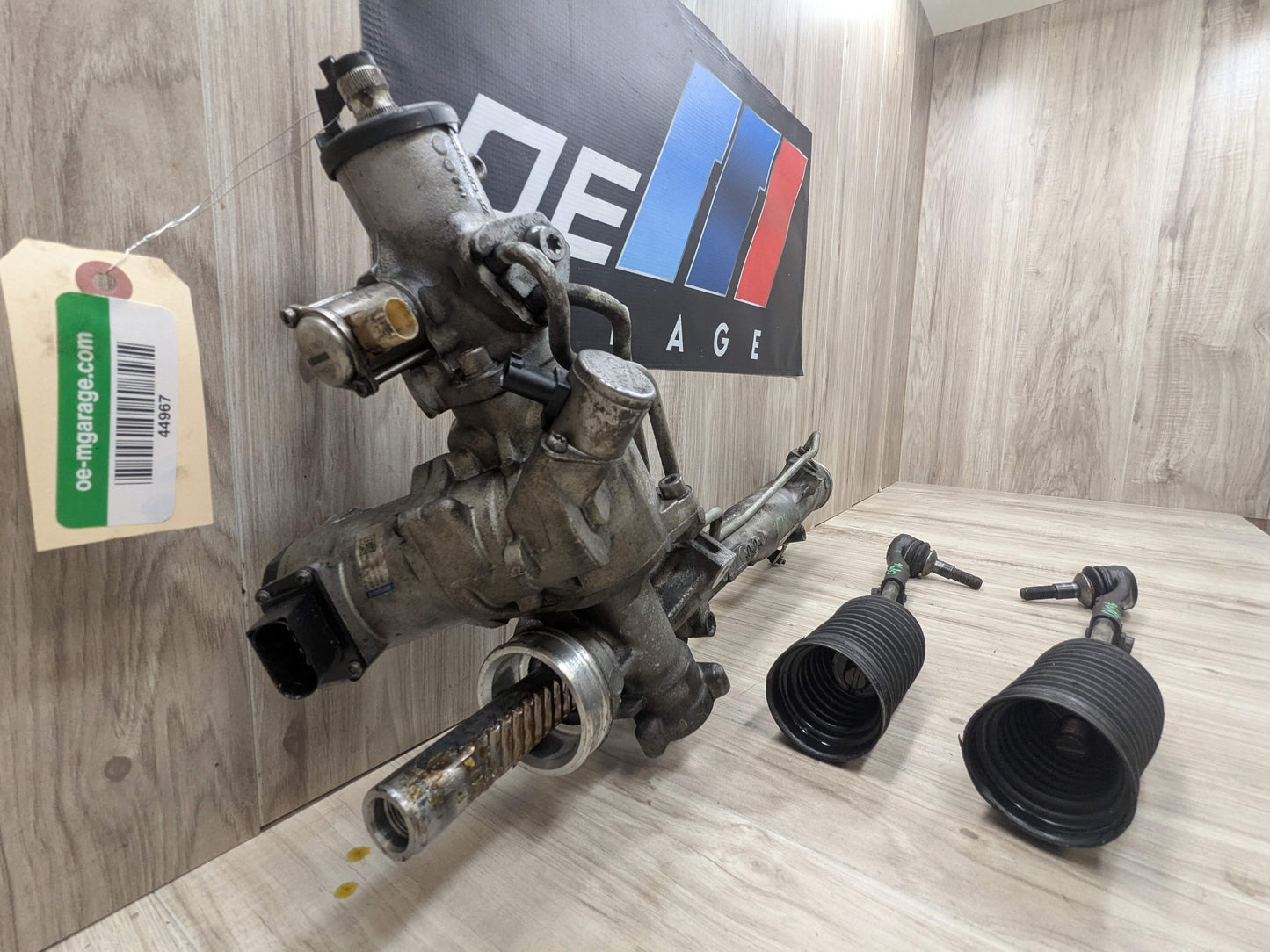 OEM BMW E82 E88 E90 E92 E93 328 335 RWD Power Steering Gear Rack and Pinion L6