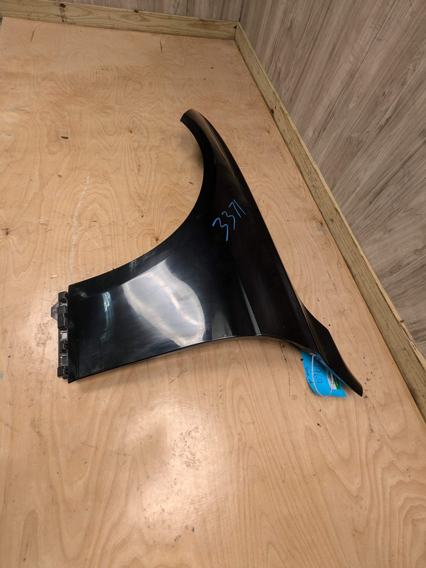 12-18 OEM BMW F30 F31 328 330 335 340 Left Driver Side Fender Panel Black 475