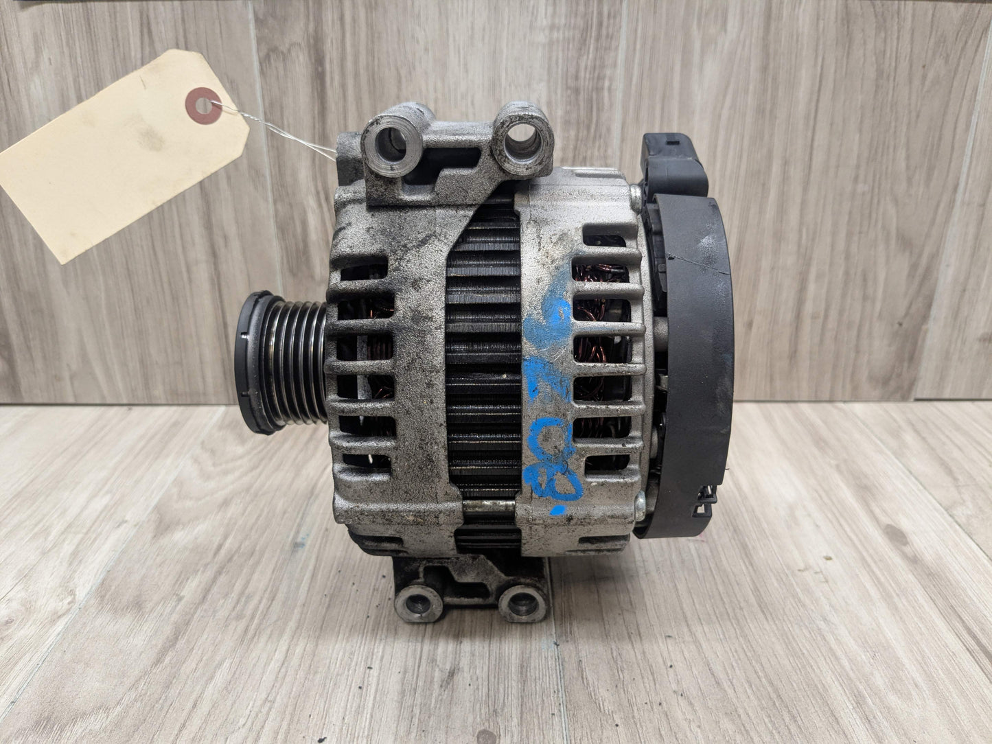 OEM BMW E82 E88 E90 E92 E93 135 335 N54 Charging Alternator Generator 180A