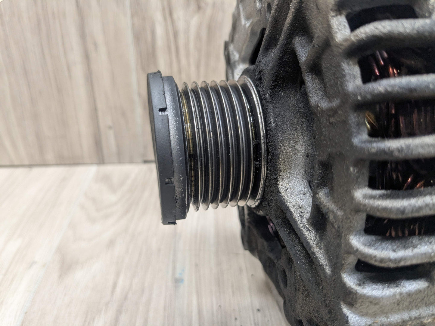 OEM BMW E82 E88 E90 E92 E93 135 335 N54 Charging Alternator Generator 180A