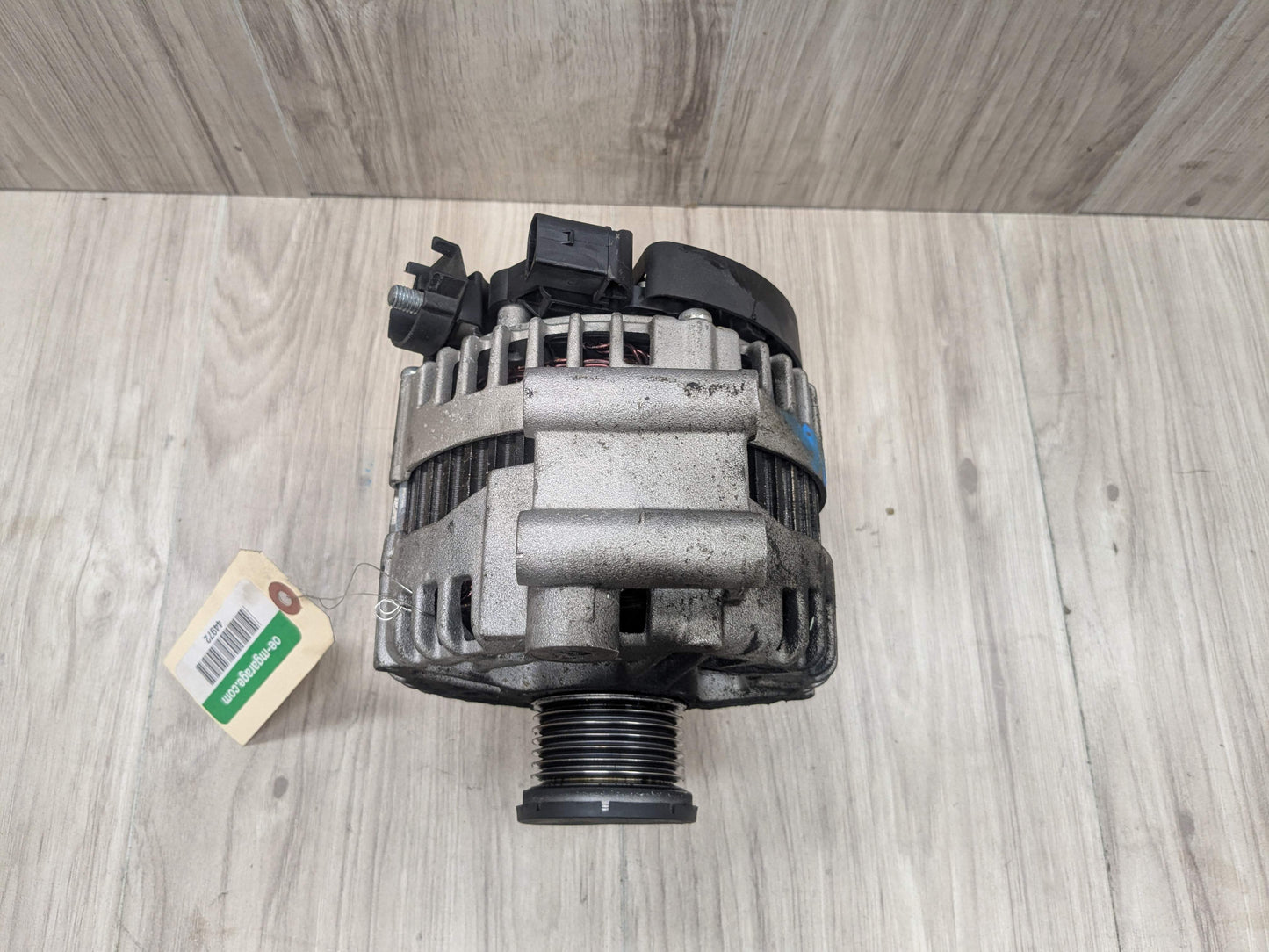 OEM BMW E82 E88 E90 E92 E93 135 335 N54 Charging Alternator Generator 180A