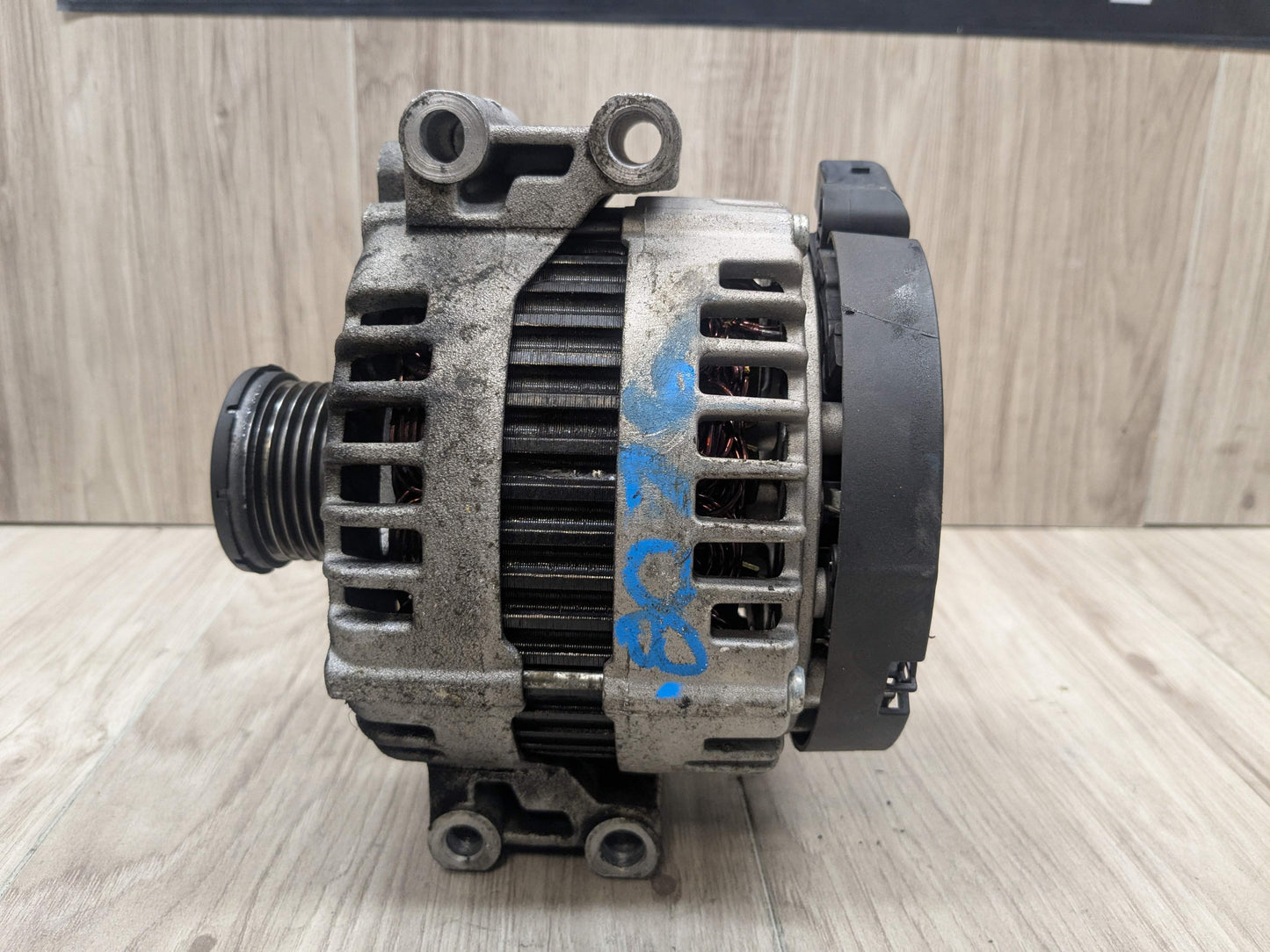 OEM BMW E82 E88 E90 E92 E93 135 335 N54 Charging Alternator Generator 180A