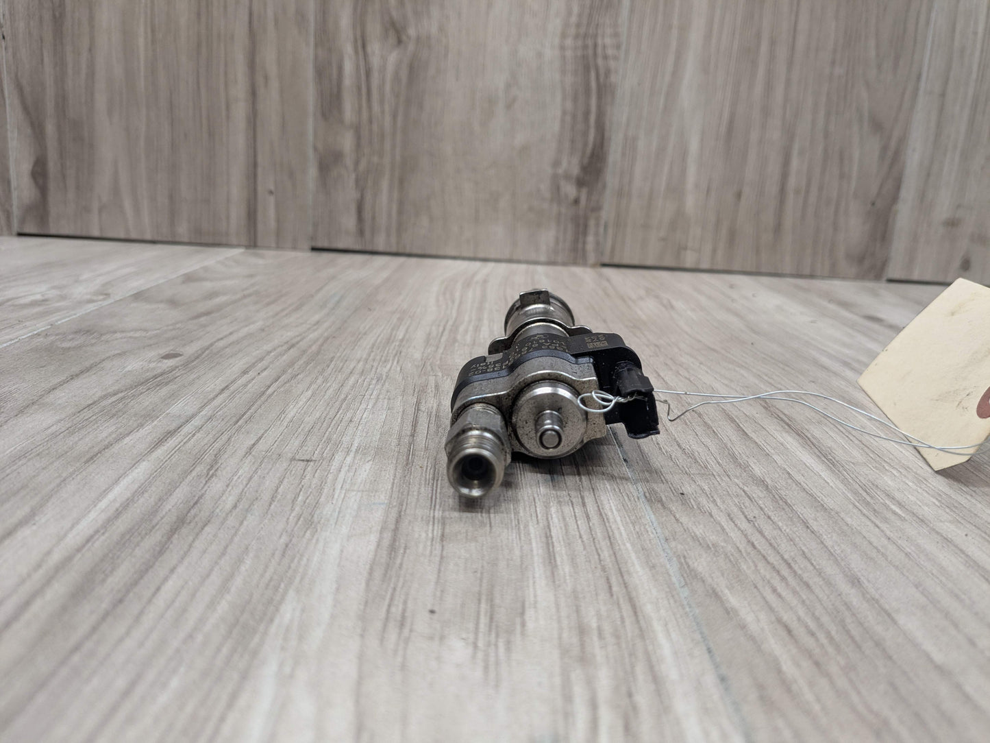 BMW E90 E92 E93 F10 F12 F01 Engine N63 N54 High Pressure Fuel Injector INDEX 02