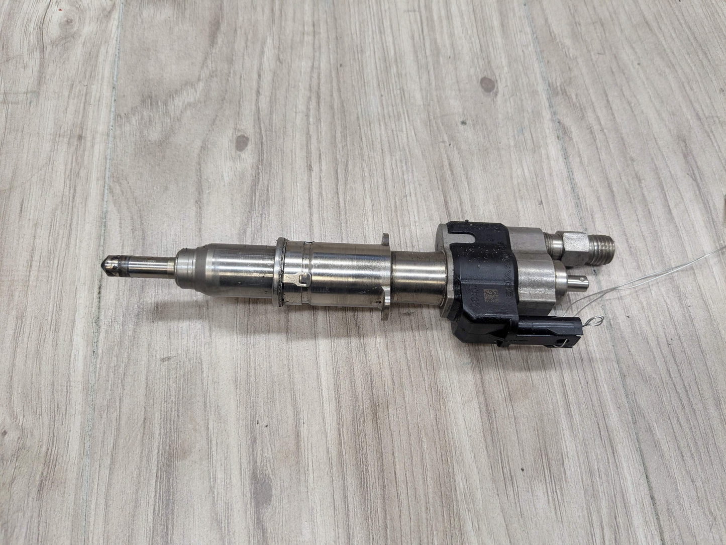 BMW E90 E92 E93 F10 F12 F01 Engine N63 N54 High Pressure Fuel Injector INDEX 02