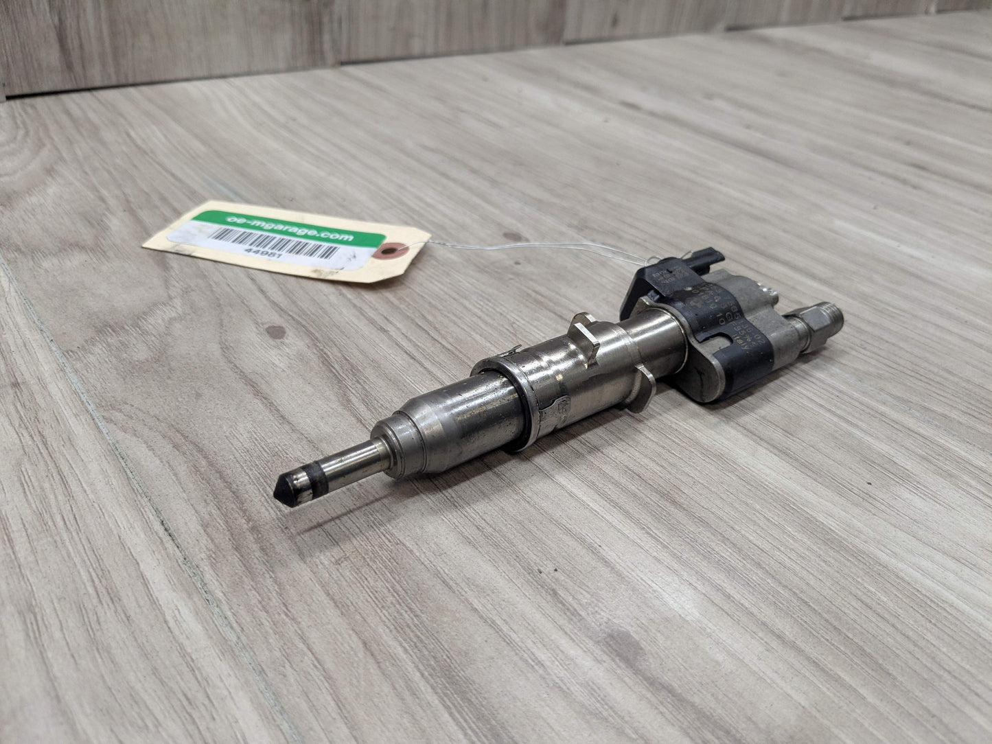 BMW E90 E92 E93 F10 F12 F01 Engine N63 N54 High Pressure Fuel Injector INDEX 02