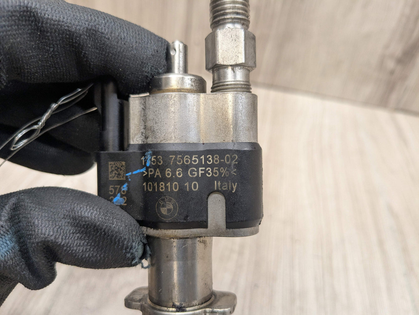 BMW E90 E92 E93 F10 F12 F01 Engine N63 N54 High Pressure Fuel Injector INDEX 02