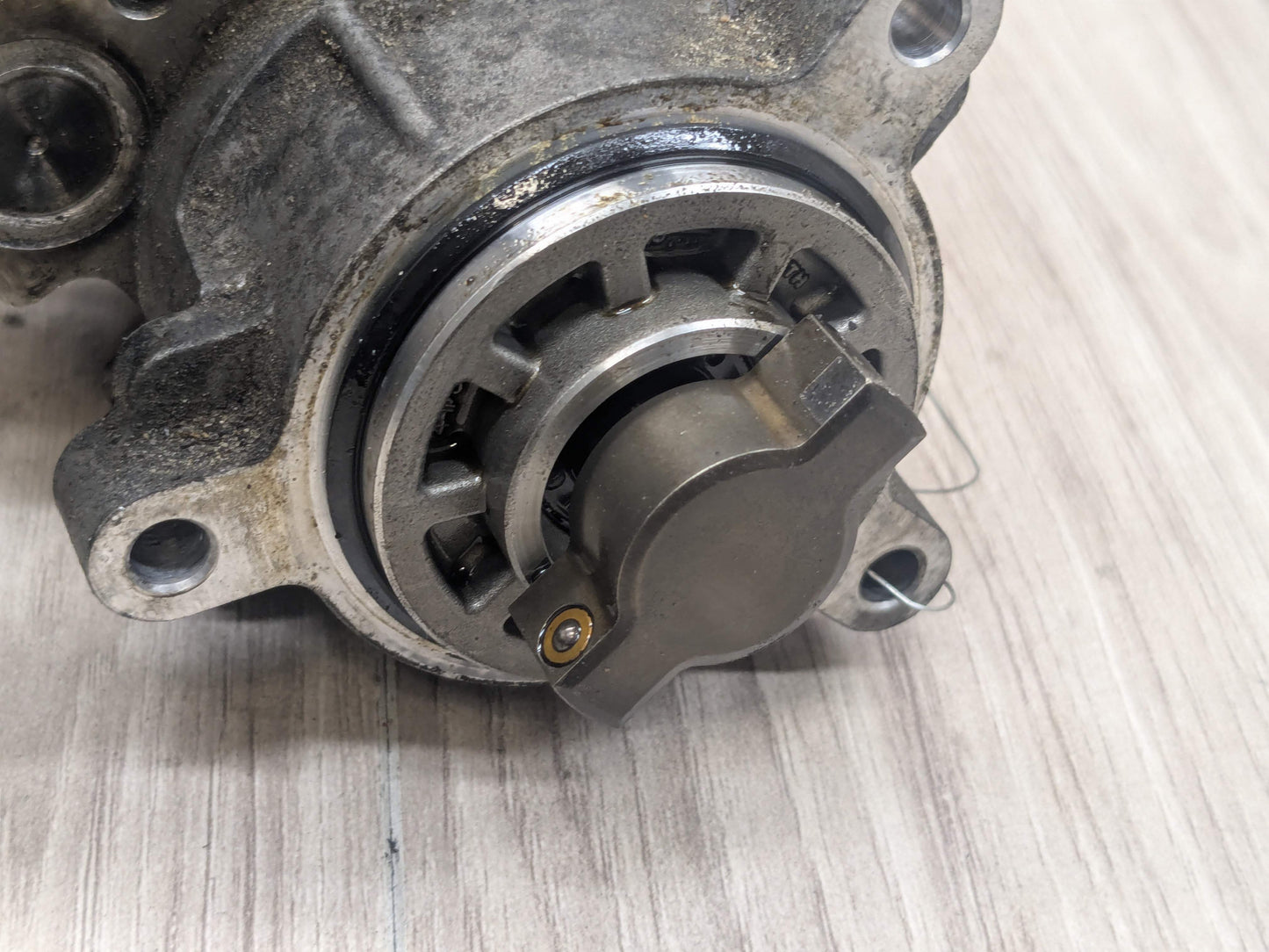 07-13 OEM BMW E60 E82 E90 E92 F10 HPFP High Pressure Fuel Pump Engine N54 N55