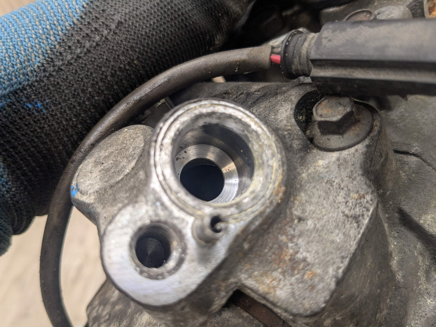 OEM BMW E82 E88 E89 E90 E92 E93 335 AC Compressor Clutch A/C Pump Pulley N54 N55