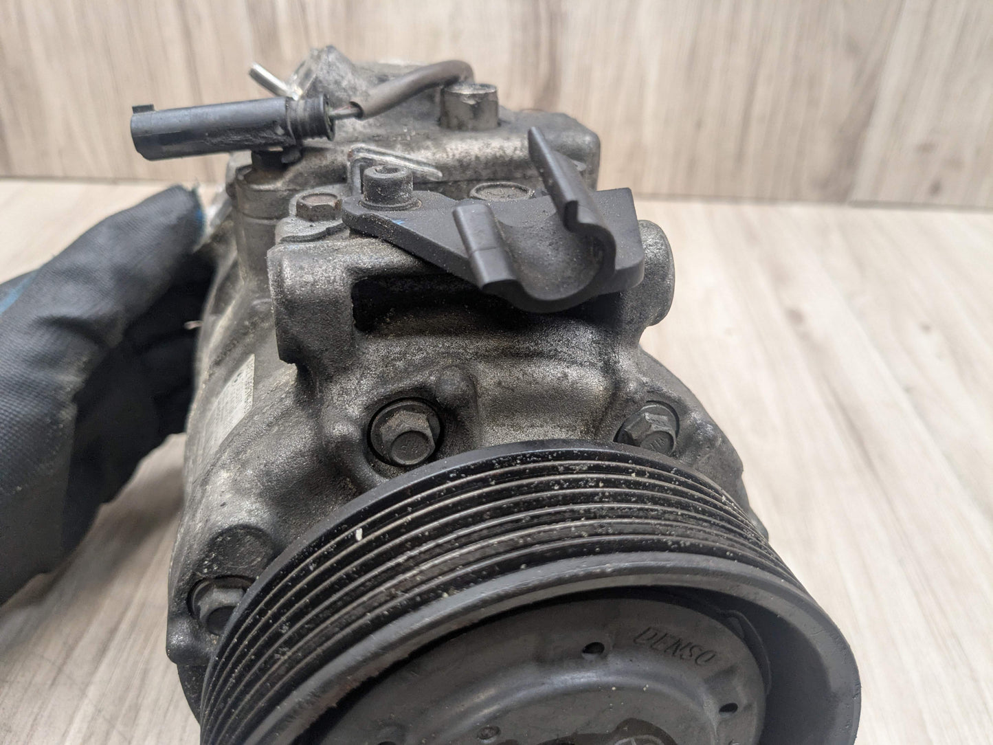 OEM BMW E82 E88 E89 E90 E92 E93 335 AC Compressor Clutch A/C Pump Pulley N54 N55