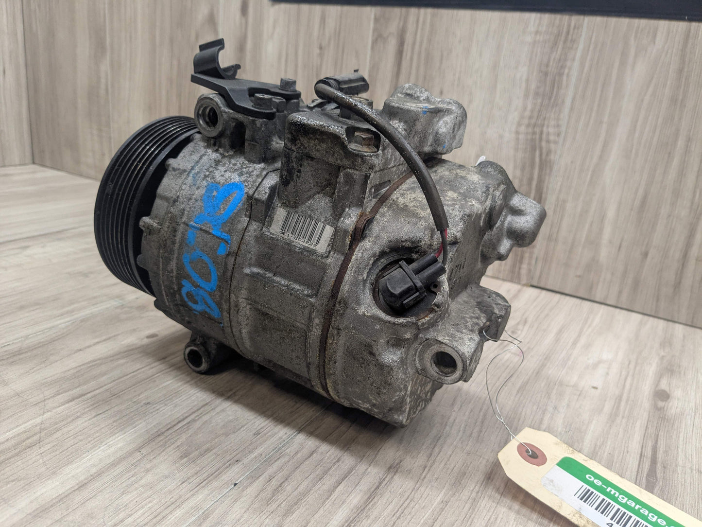 OEM BMW E82 E88 E89 E90 E92 E93 335 AC Compressor Clutch A/C Pump Pulley N54 N55