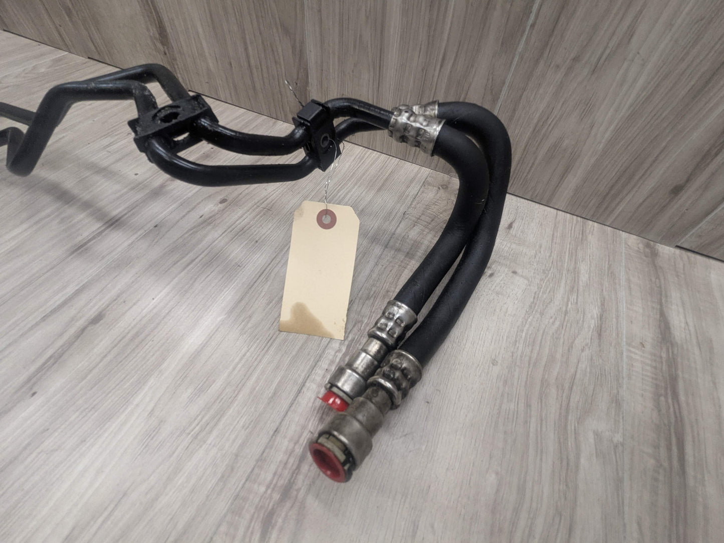 OEM BMW E82 E90 E92 335 AT Transmission Oil Cooling Inlet Outlet Pipe N54 N55