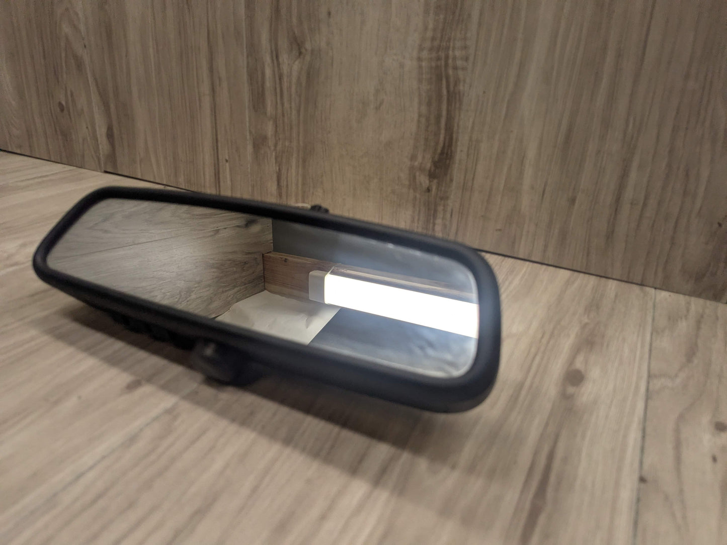 OEM BMW F02* F06 F12 F13 F15 F25 F85 X5 Auto Dim Rear View Mirror EC / LED / GTO