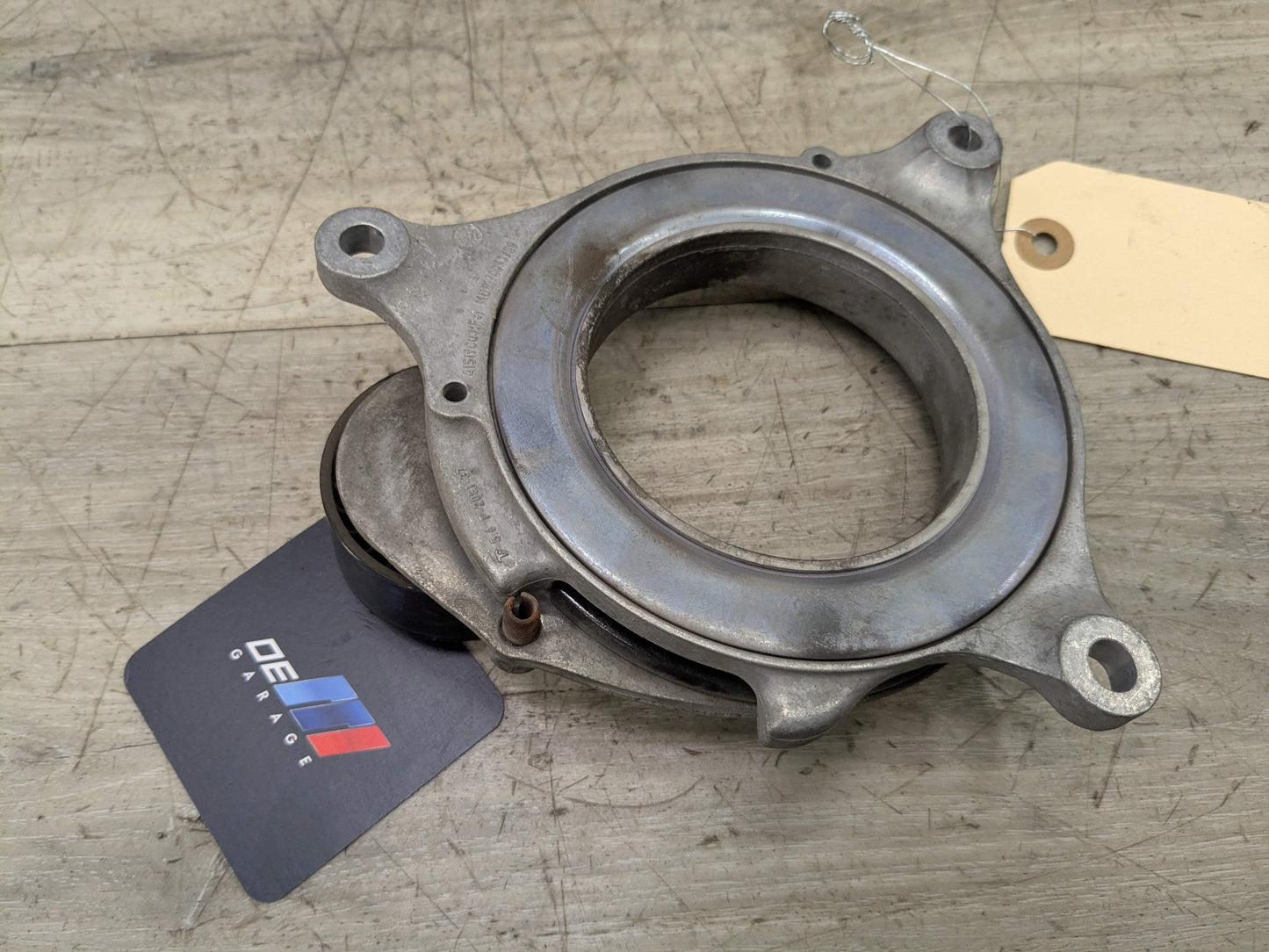 OEM BMW F30 F32 F36 G20 G22 G23 G26 Engine Drive Belt Tensioner Pulley