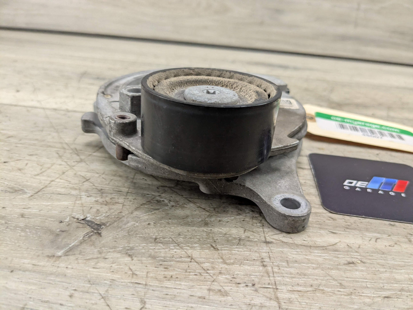 OEM BMW F30 F32 F36 G20 G22 G23 G26 Engine Drive Belt Tensioner Pulley