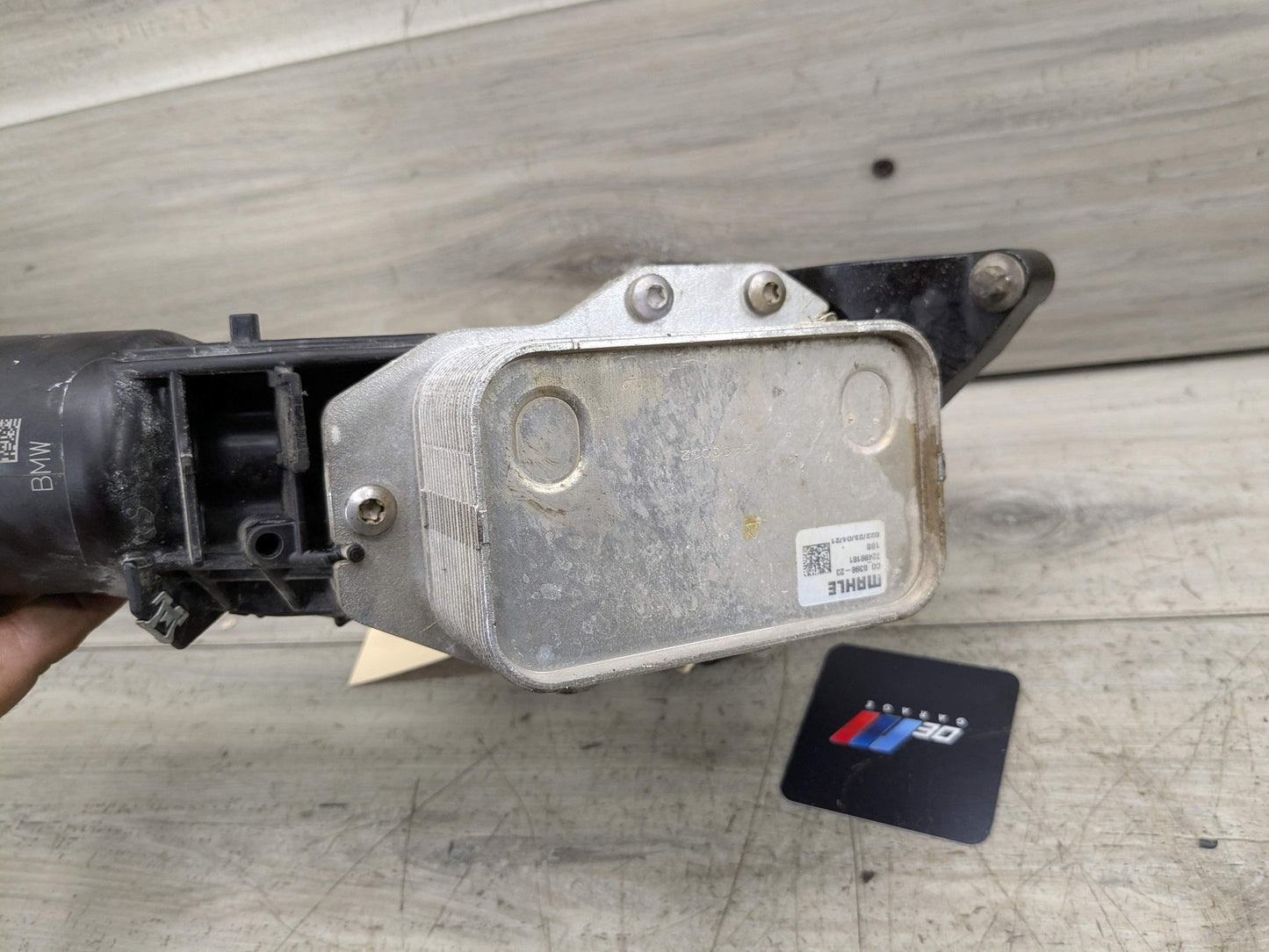 OEM BMW G01 G20 G22 G23 G26 G30 G42 330 430 X3 Engine B46 B48 Oil Filter Housing