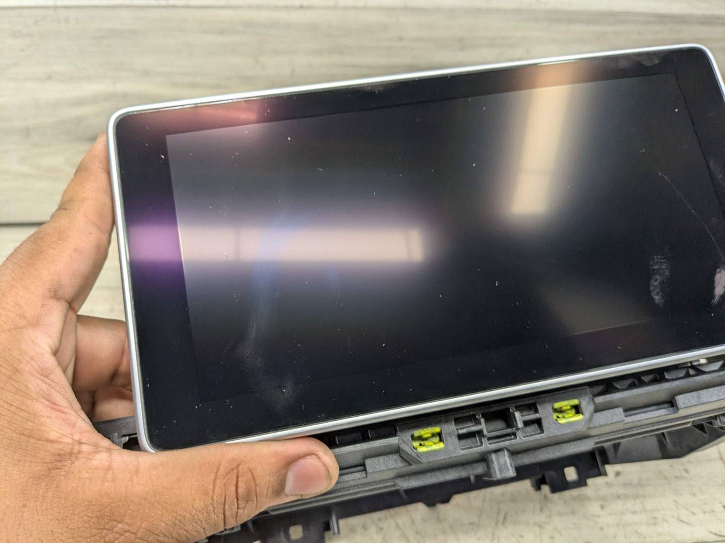 *18-20 OEM AUDI Q5 SQ5 Dash Navigation Media Display Screen Monitor 8.25"