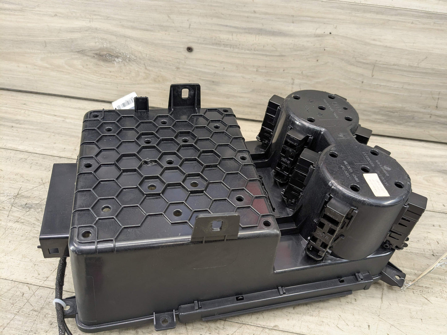 18-24 OEM AUDI Q5 SQ5 Front Center Console Cup Holder Storage Compartment
