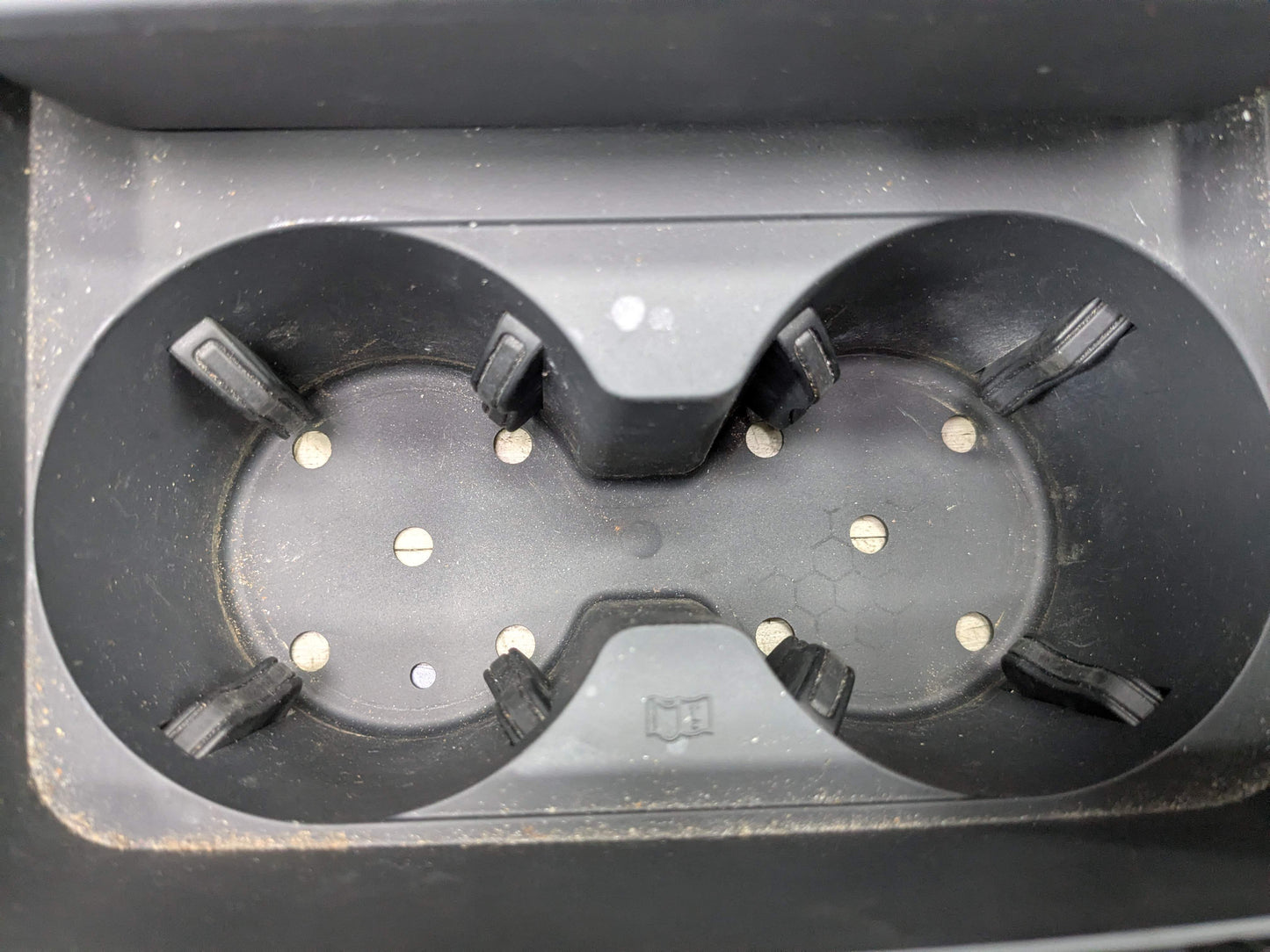 18-24 OEM AUDI Q5 SQ5 Front Center Console Cup Holder Storage Compartment