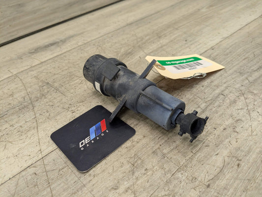 OEM BMW E88 E90 E92 328 335 Front Left or Right Headlight Washer Spray Nozzle