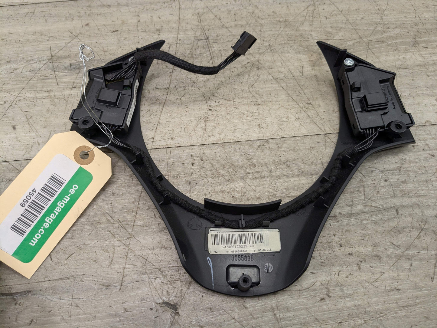 OEM BMW E82 E88 E90 E92 E93 M SPORT Steering Wheel Button Switch Trim Cover