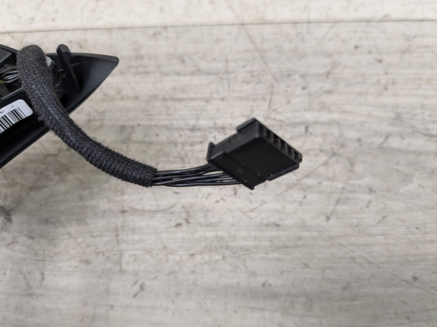 OEM BMW E82 E88 E90 E92 E93 M SPORT Steering Wheel Button Switch Trim Cover