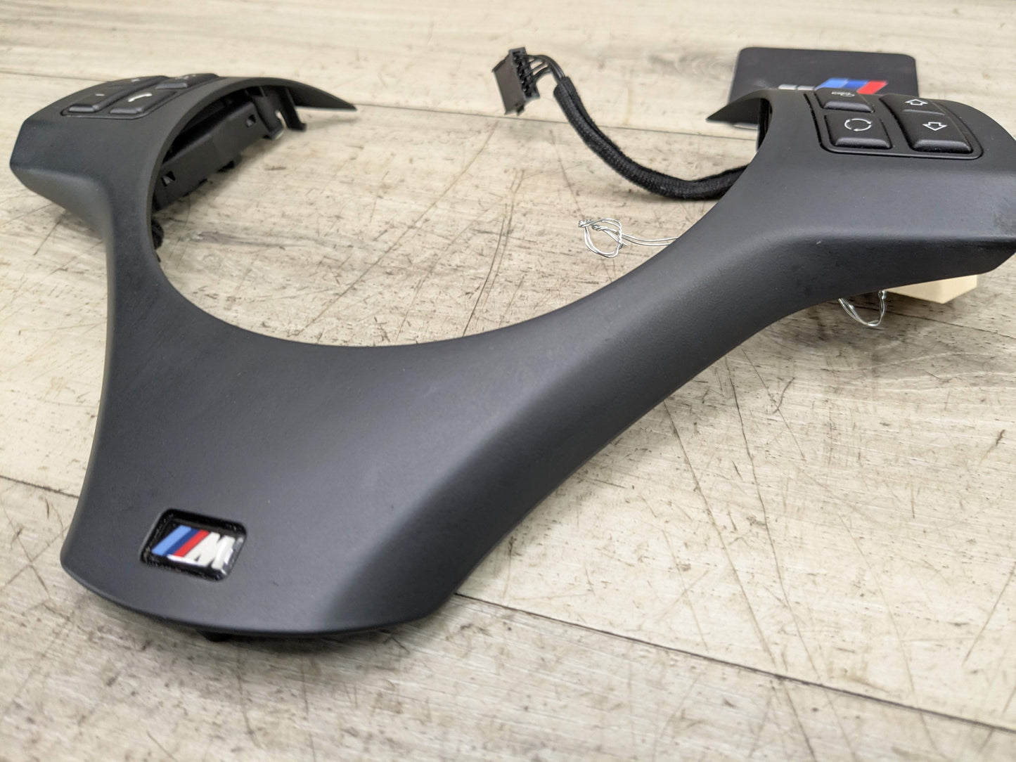 OEM BMW E82 E88 E90 E92 E93 M SPORT Steering Wheel Button Switch Trim Cover