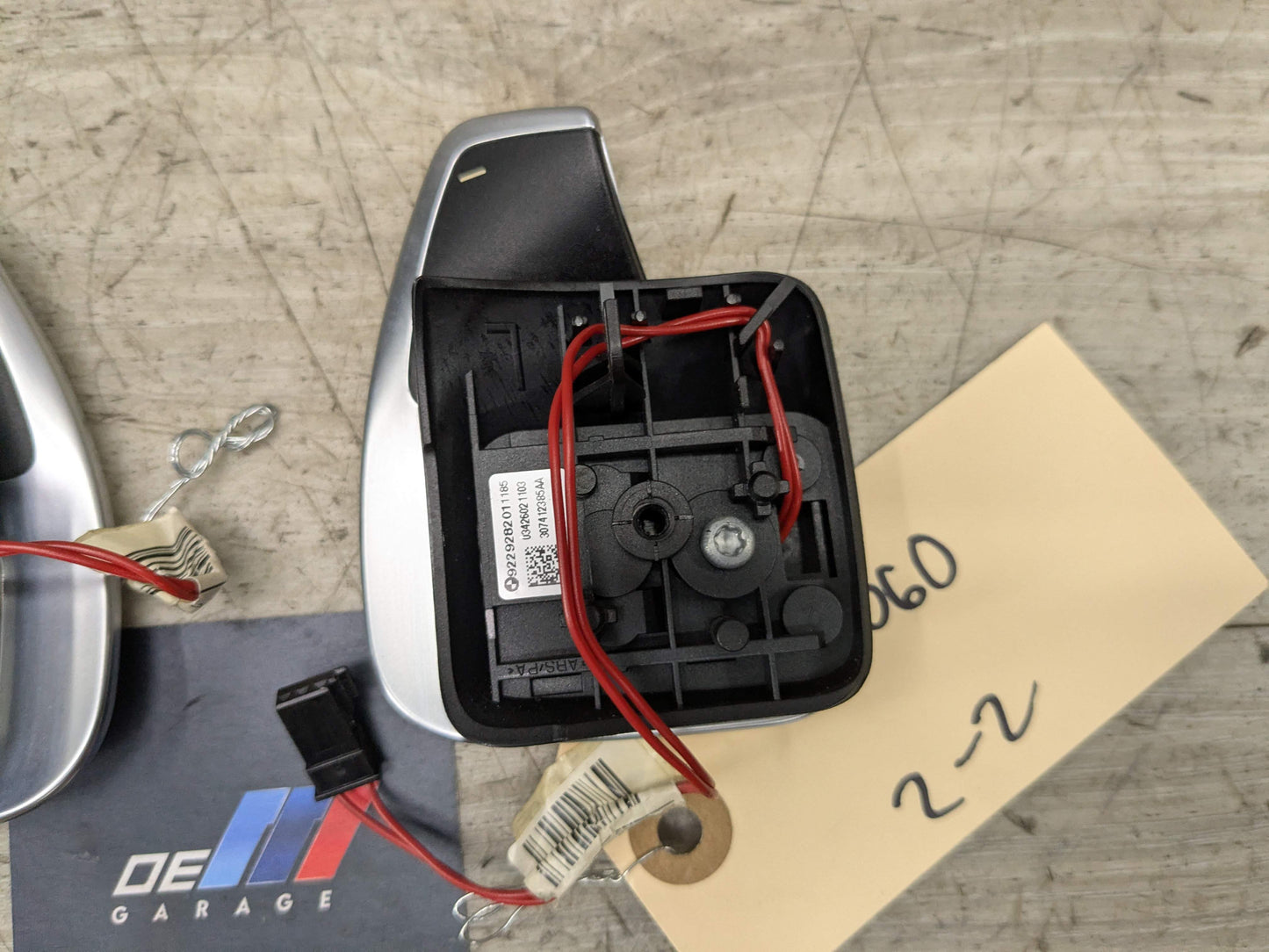 OEM BMW E82 E88 E90 E92 E93 135 328 335 LCI AT Paddle Shifters Plus Minus SET