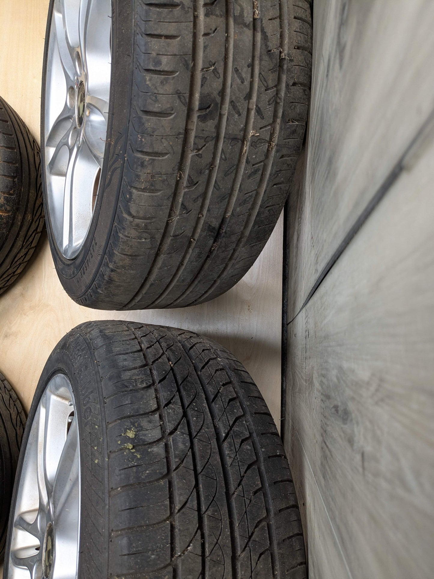 OEM BMW E82 E88 128 135 Wheels Rims 18x7.5/8.5 ET49/52 Dual Spoke Style 261 SET