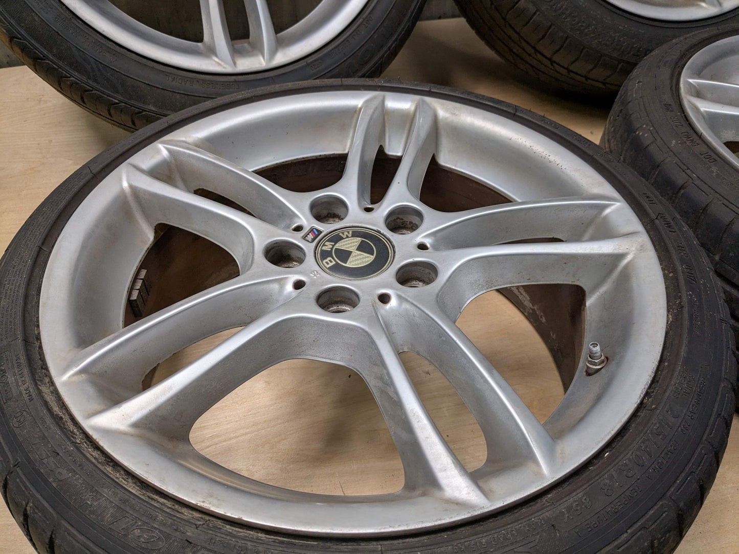 OEM BMW E82 E88 128 135 Wheels Rims 18x7.5/8.5 ET49/52 Dual Spoke Style 261 SET