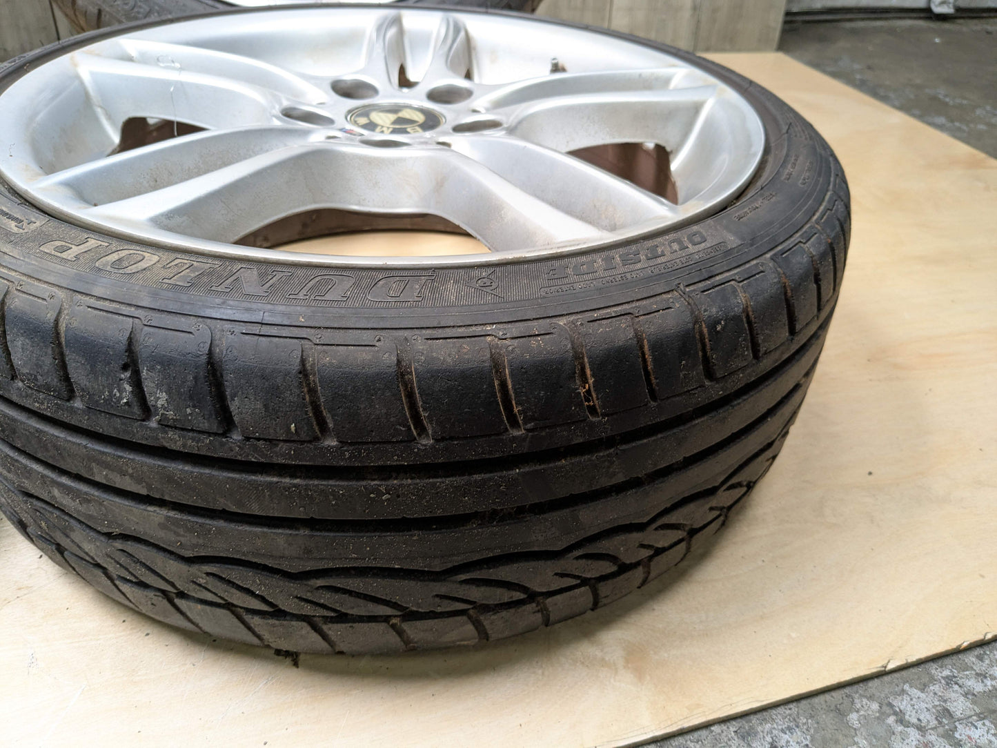 OEM BMW E82 E88 128 135 Wheels Rims 18x7.5/8.5 ET49/52 Dual Spoke Style 261 SET