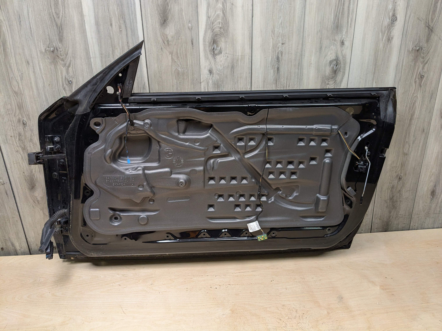 08-13 OEM BMW E82 E88 128 135 Front Left Driver Side Door Shell Panel Black 668